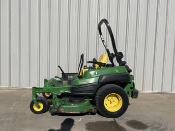 Main image John Deere Z925A